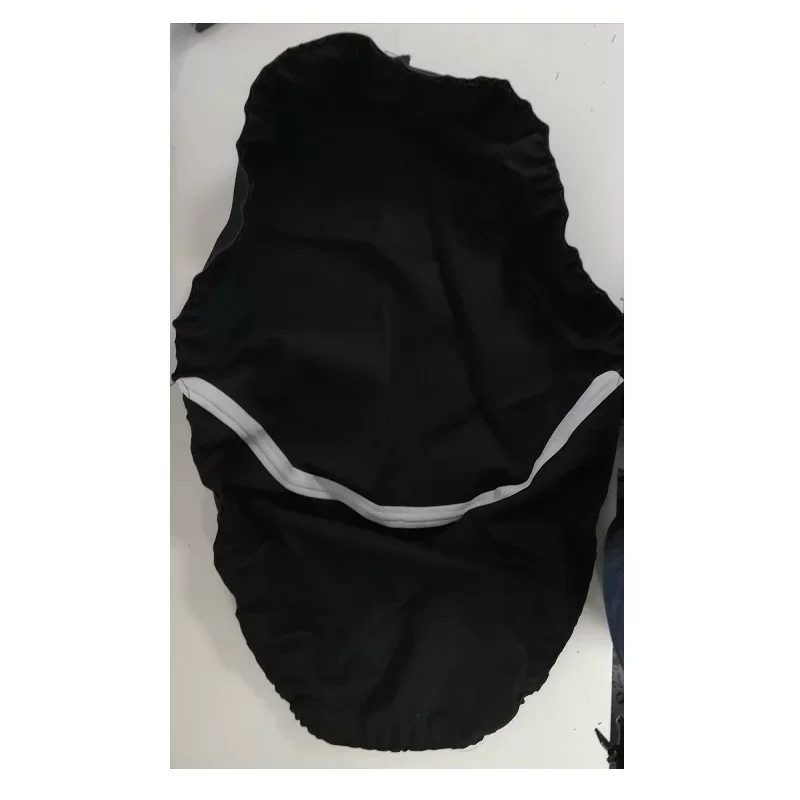 Remise Yamaha 5JNF-470F-00-00 Couvre selle BT1100 2002